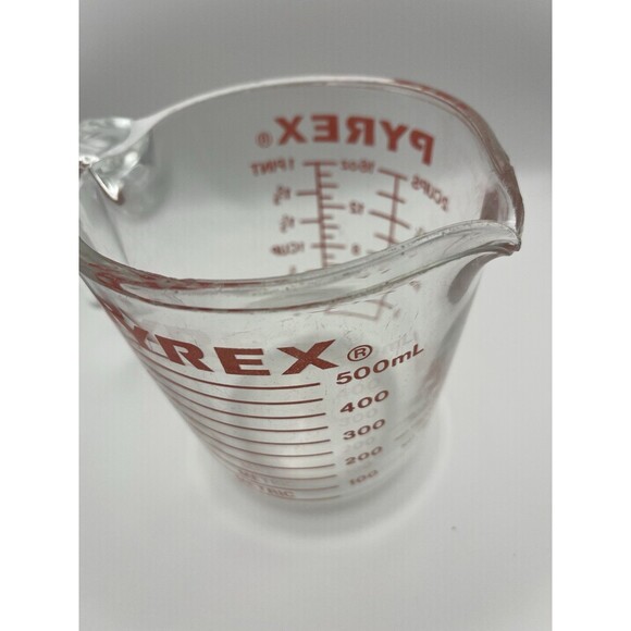 Pyrex Metric Only Glass Measuring Cup with Spout Red Lettering - Picture 6 of 6
